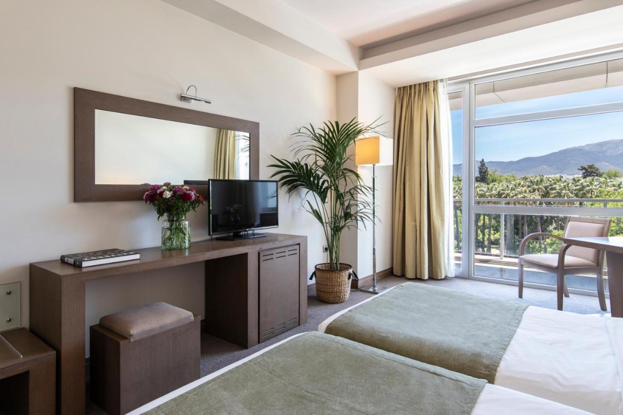 Amalia Hotel Athena Bagian luar foto