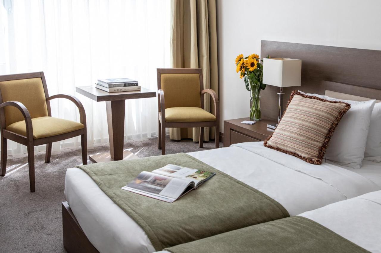 Amalia Hotel Athena Bagian luar foto