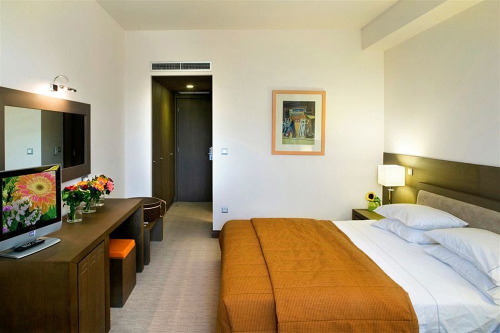 Amalia Hotel Athena Bagian luar foto