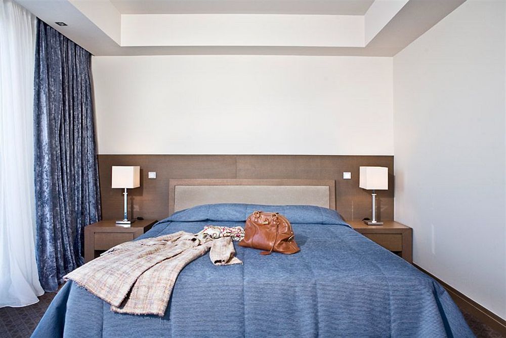 Amalia Hotel Athena Bagian luar foto